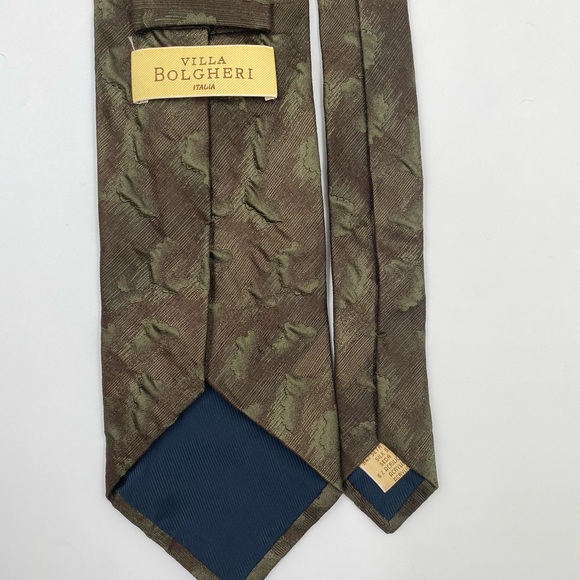 Classic Brown Tie for Formal Occasions - Picture 1 of 5